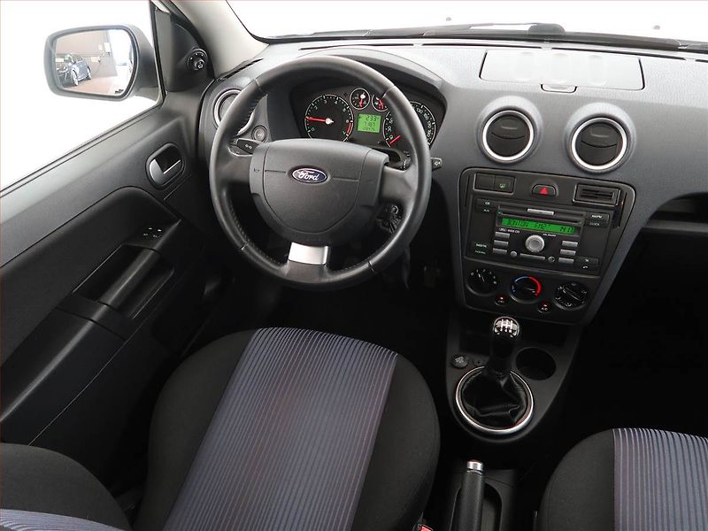 Ford Fusion (2010) 1.4, nová STK, Tažné - fotka 7 z 14