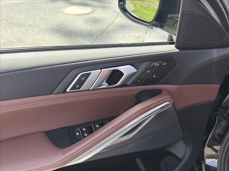 BMW X6 3,0 xDrive 40i Mpaket ČR DPH - fotka 24 z 49