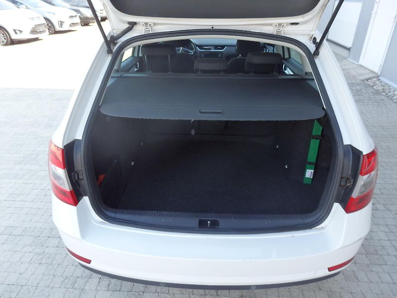 Škoda Octavia 1.6 TDI 85 kW DIGI. KLIMA, ESP - fotka 8 z 17
