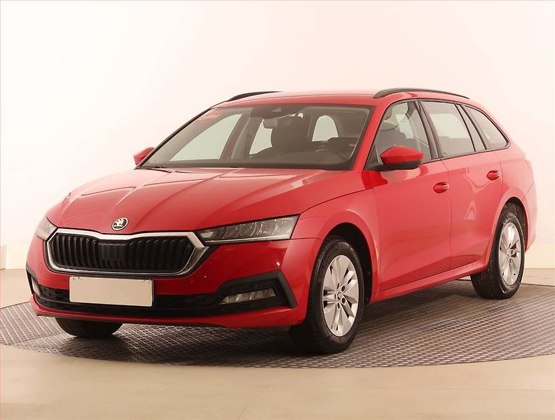 Škoda Octavia (2021) 1.0 TSI, Serv.kniha, Navi - fotka 2 z 26