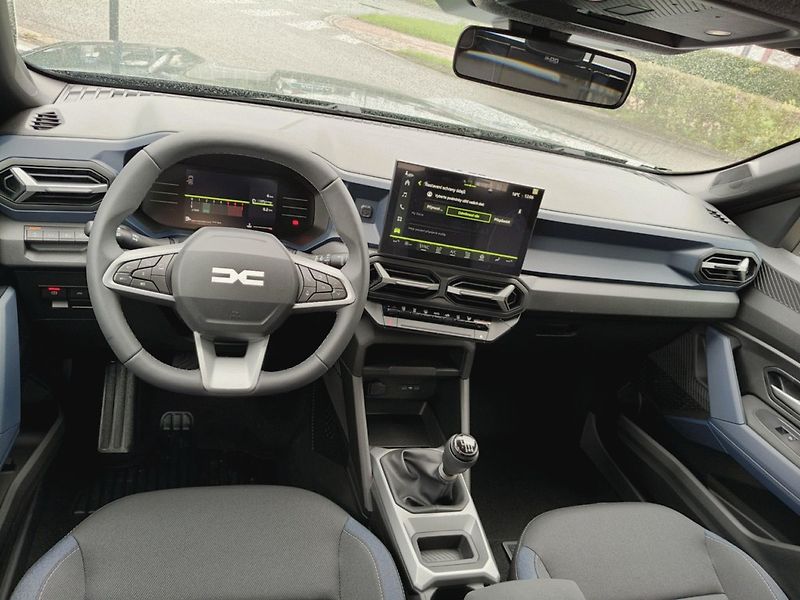 Dacia Bigster (2025) expression mild hybrid-G 140 - fotka 16 z 16