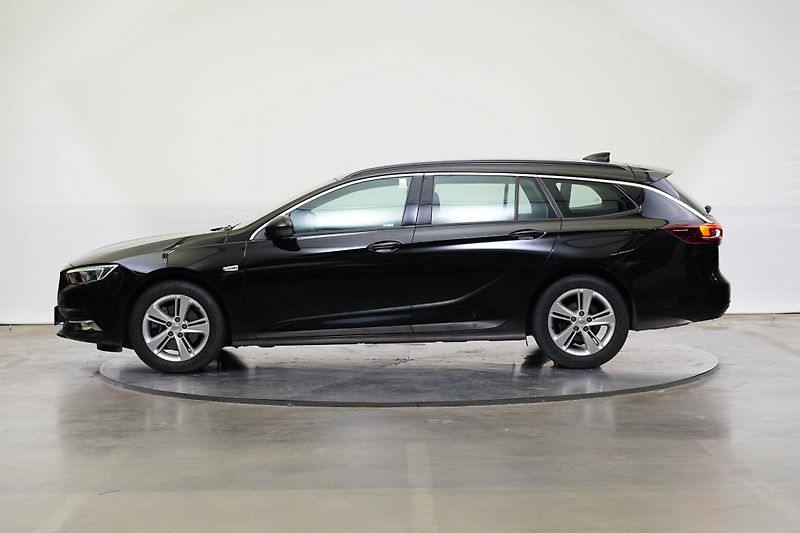 Opel Insignia - fotka 3 z 26