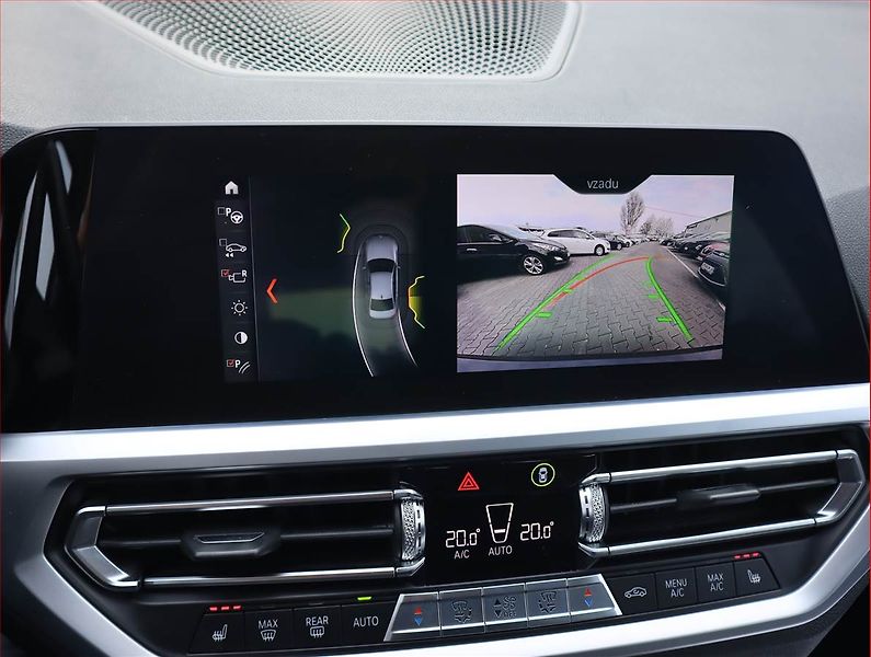 BMW Řada 3 (2019) 320 d xDrive - fotka 21 z 21