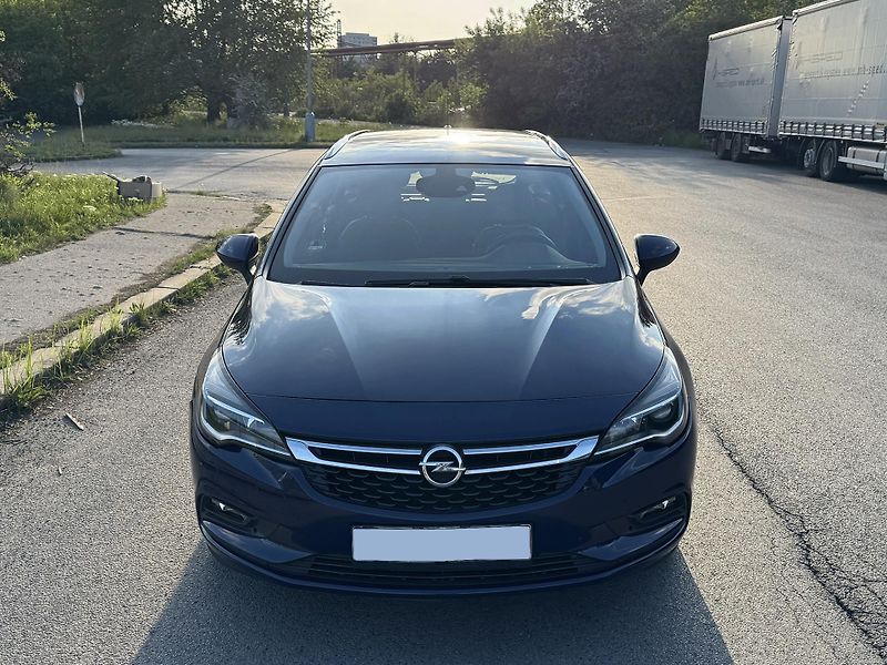 Opel Astra (2016) Sports Tourer 1.4 Turbo, 110kW - fotka 3 z 23
