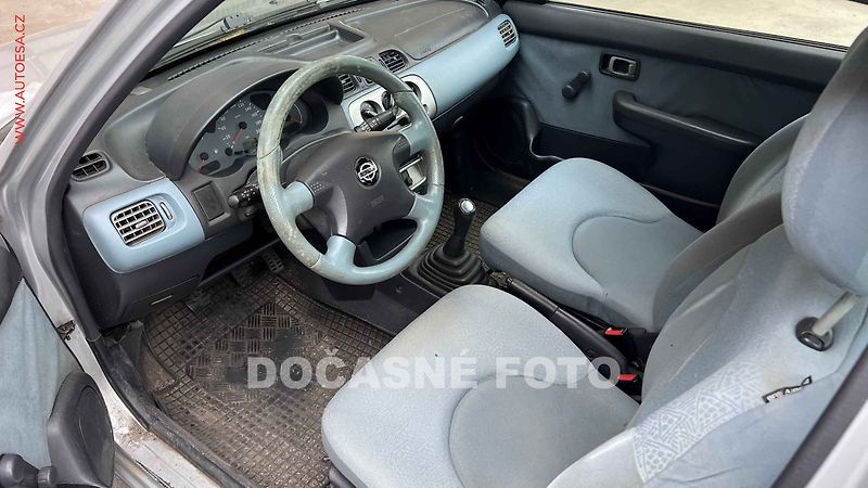 Nissan Micra (2002) 1.0 i, AC - fotka 3 z 3