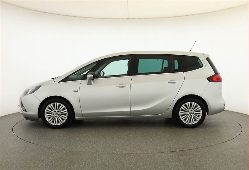 Opel Zafira (2016) 2.0 CDTI, Automat, 7 míst - fotka 3 z 21
