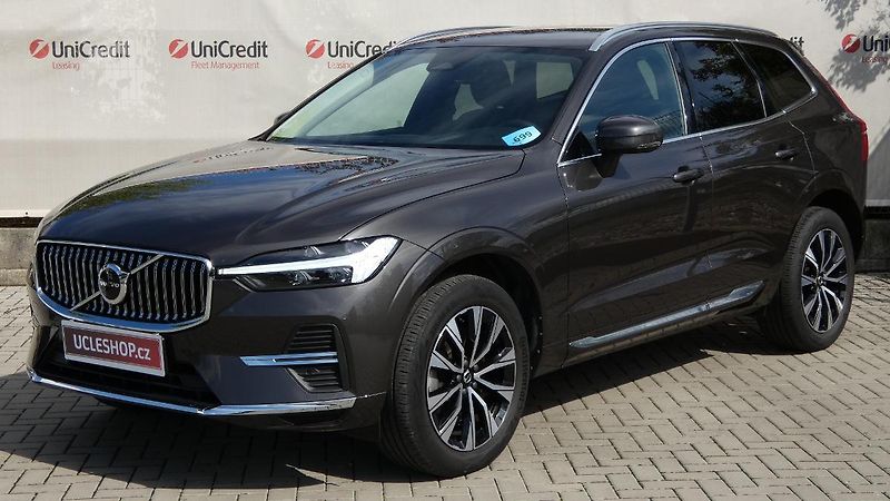 Volvo XC60 B4 AWD Plus Bright Auto - fotografie inzerátu