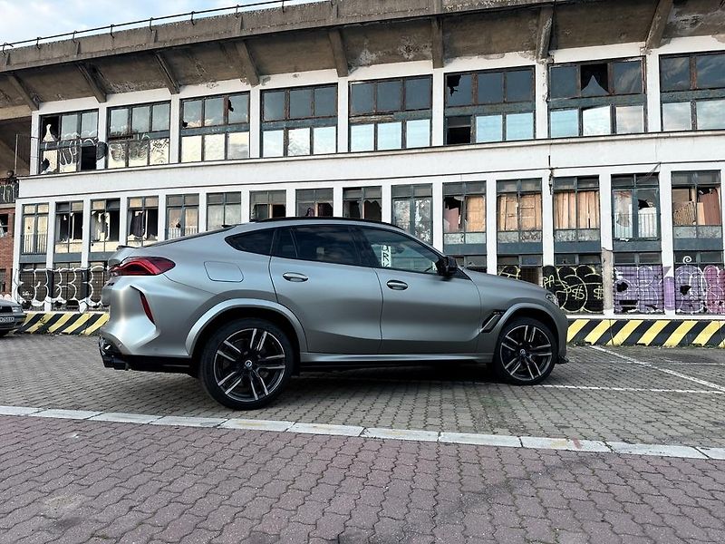 BMW X6 (2023) BMW X6M laser, H&K,  - fotka 37 z 41