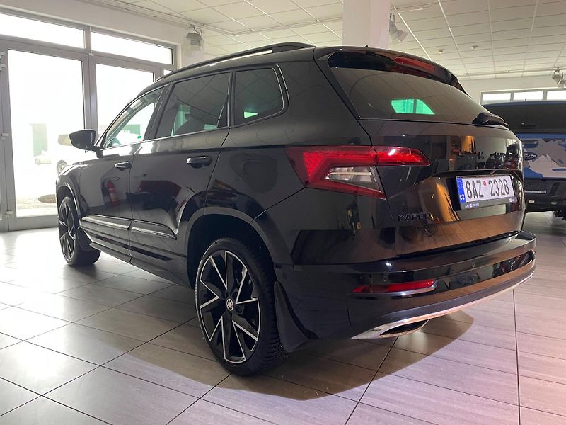 Škoda Karoq (2021) Sportline 1.5 TSI 110kW DSG - fotka 4 z 30