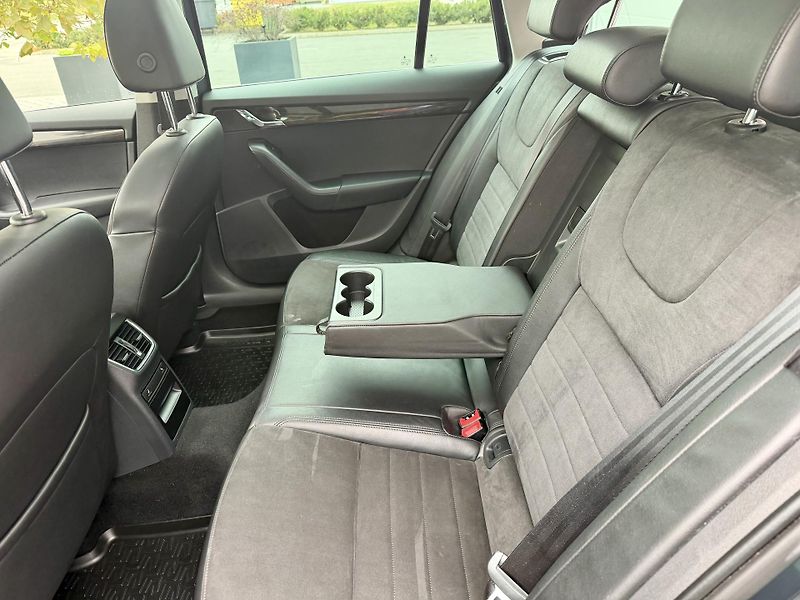 Škoda Octavia (2014) 2.0 TDI 110kW DSG ELEGANCE!!! - fotka 22 z 27