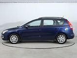 Hyundai i30 (2009) 1.6 CVVT, oblíbený vůz - náhled 2