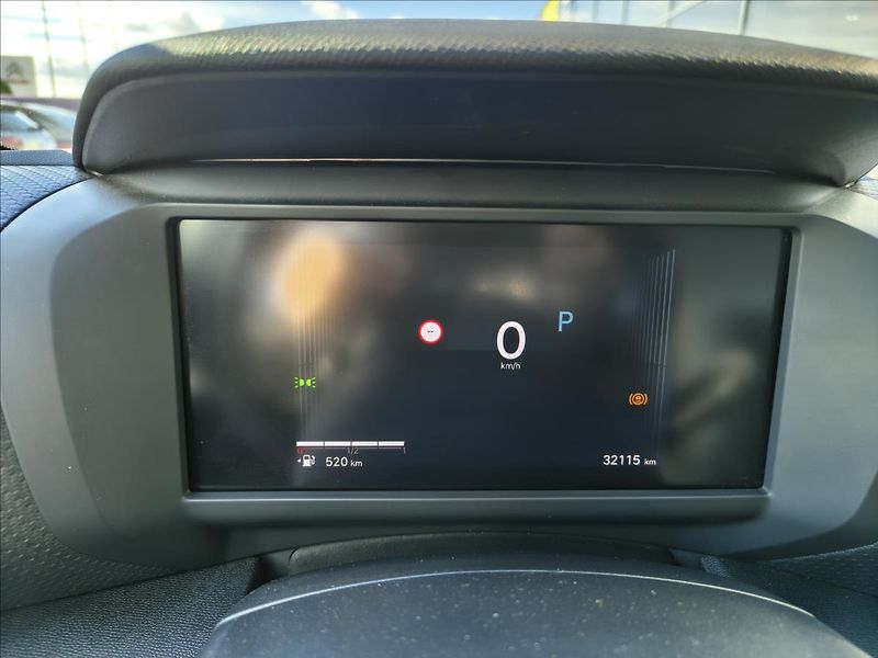 Citroën C4 1,2   EAT8 MAX - fotka 8 z 21
