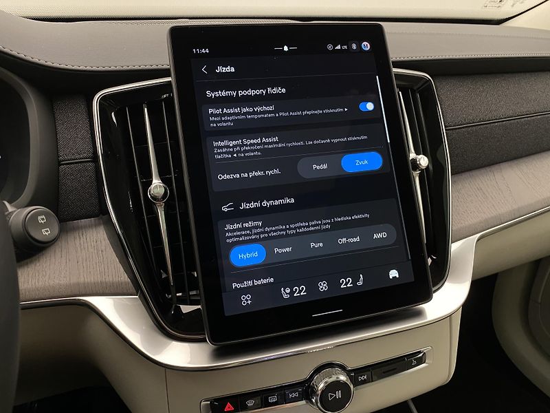 Volvo XC90 (2026) T8 AWD Plug-in BRIGHT PLUS 7m - fotka 50 z 71