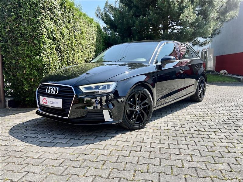 Audi A3 35 TFSi  LED  KLIMA  110kw - fotka 1 z 40