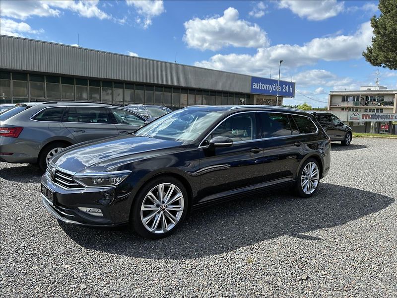 Volkswagen Passat 2,0 PANORAMA,TAŽNÉ,ALLU 19 - fotka 1 z 8