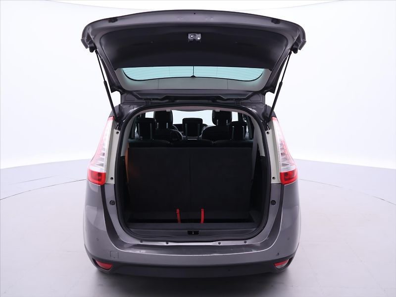 Renault Grand Scénic 1,5 dCi 81kW Pano - fotka 9 z 30