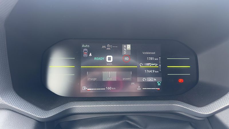 Dacia Duster (2026) DEMO Journey Hybrid-G 150 4x4 - fotka 12 z 16