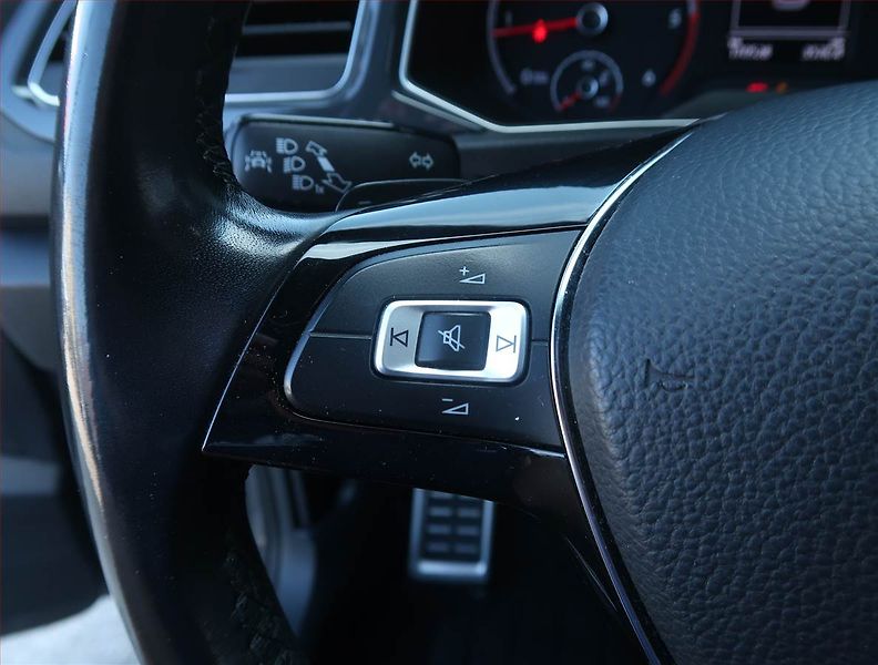 Volkswagen T-Roc (2018) 2.0 TDI 4Motion, 4X4, Automat - fotka 16 z 18