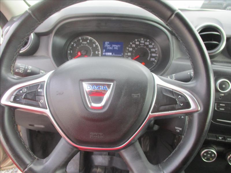 Dacia Duster 1,6 i 16v, klima,serv.historie - fotka 21 z 46