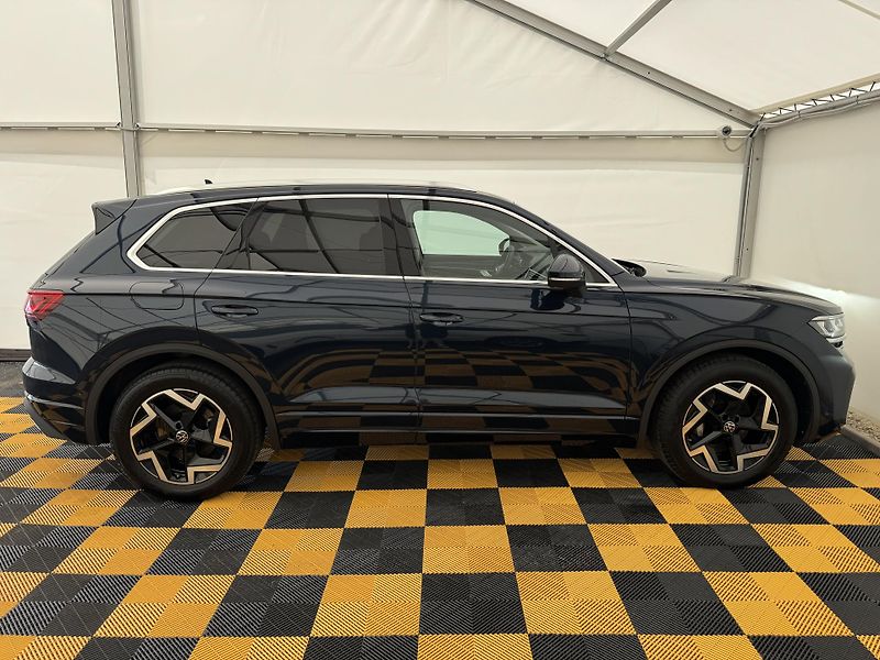 Volkswagen Touareg 3.0Tdi*1-MAJ*DPH*ELEGANCE* - fotka 7 z 46