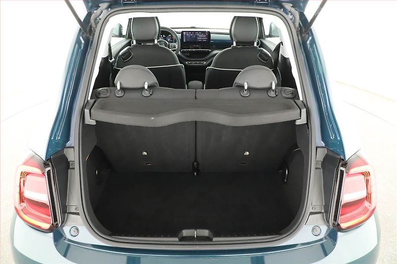 Fiat 500e (2023) 42 kWh, SoH 94%, Automat - fotka 19 z 19