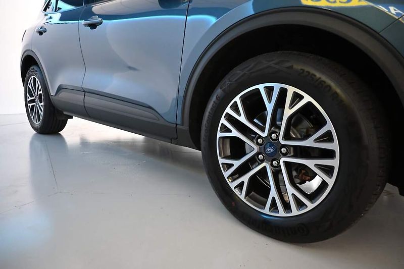 Ford Kuga (2023) 2.5 LED ACC VIRTUAL Tažné BO F - fotka 39 z 41