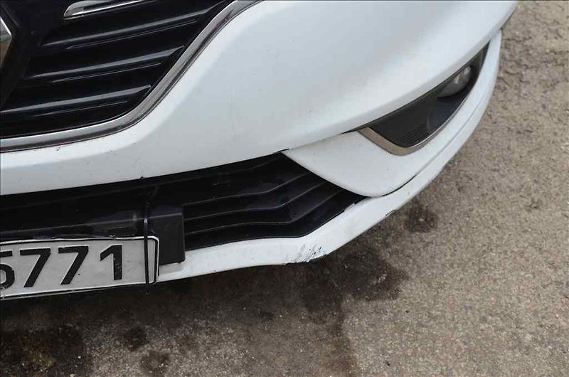Renault Mégane (2016) GRANDTOUR 1,5 DCI - fotka 7 z 24