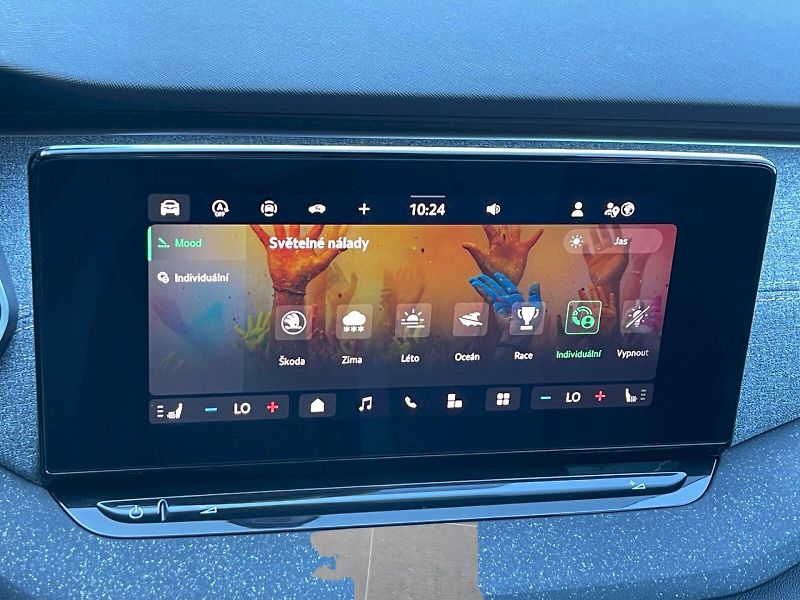Škoda Octavia (2025) 1.5 TSI 110 kW Top Selection - fotka 18 z 34