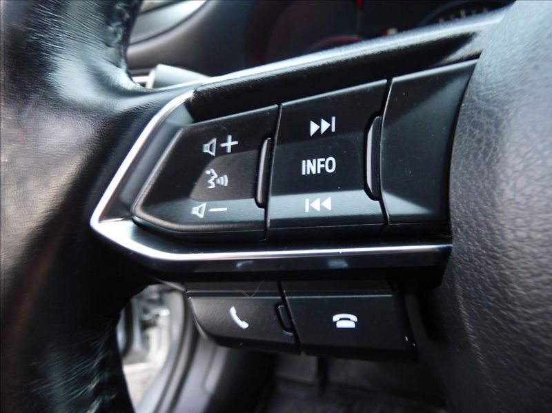 Mazda 6 2,0 Skyactiv,121kW,Bi-Xenon  S - fotka 20 z 35