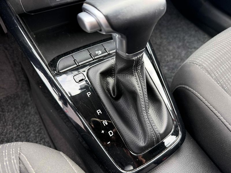 Kia Stonic (2019) EXCLUSIVE 1.4 AUTOMAT - fotka 8 z 14