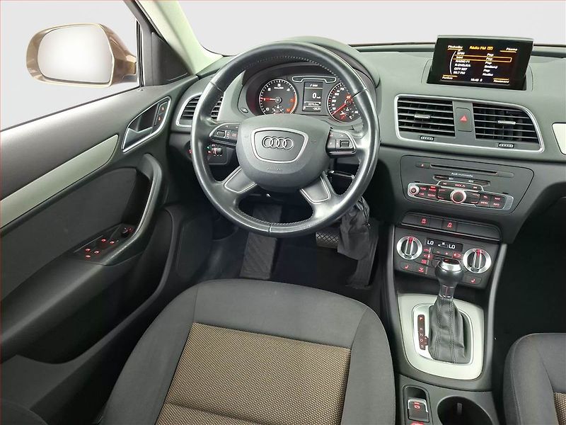 Audi Q3 (2013) 2.0 TDI, 4X4, Automat, Navi - fotka 7 z 16