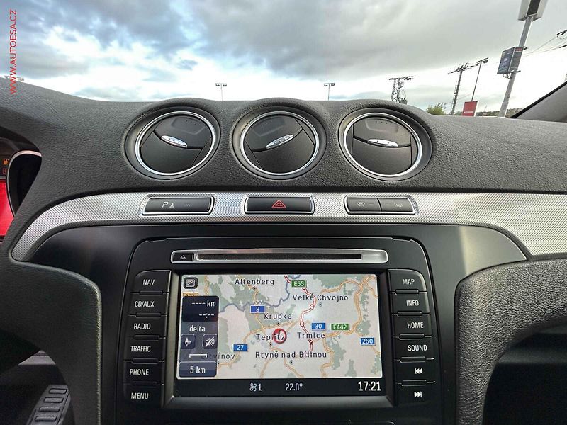 Ford Galaxy (2013) 2.0 TDCi, Klima - fotka 17 z 17
