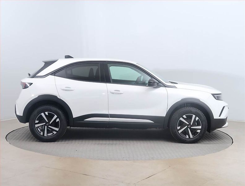 Opel Mokka (2025) 1.2 Turbo - fotka 6 z 14