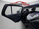 Volkswagen Golf (2015) 1.4 TGi Highline DSG - náhled 10