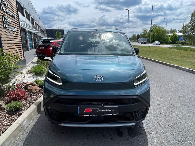 Toyota ProAce City Verso 1.5 D-4D A/T VIP 7S - fotka 4 z 29