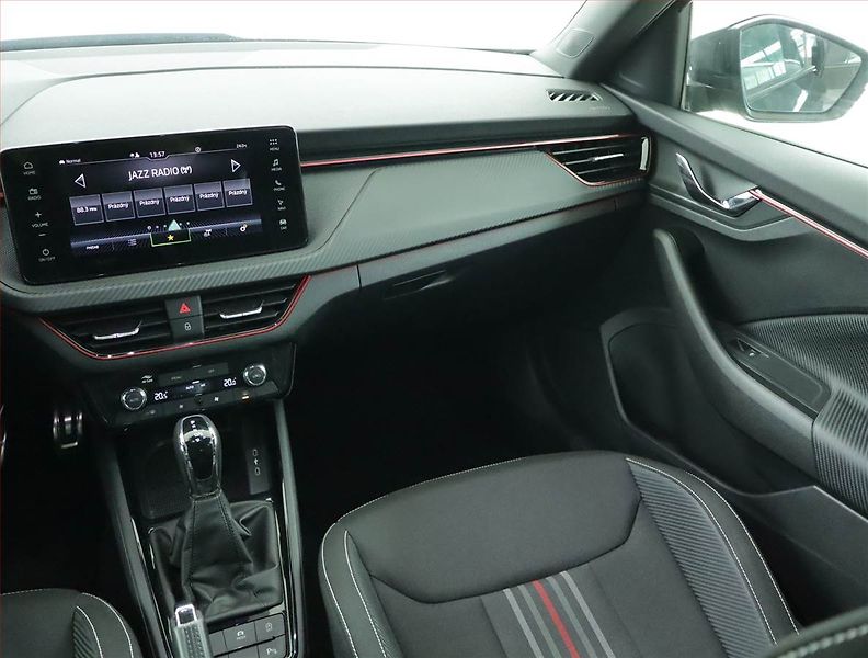 Škoda Kamiq (2024) Monte Carlo 1.5 TSI - fotka 8 z 23