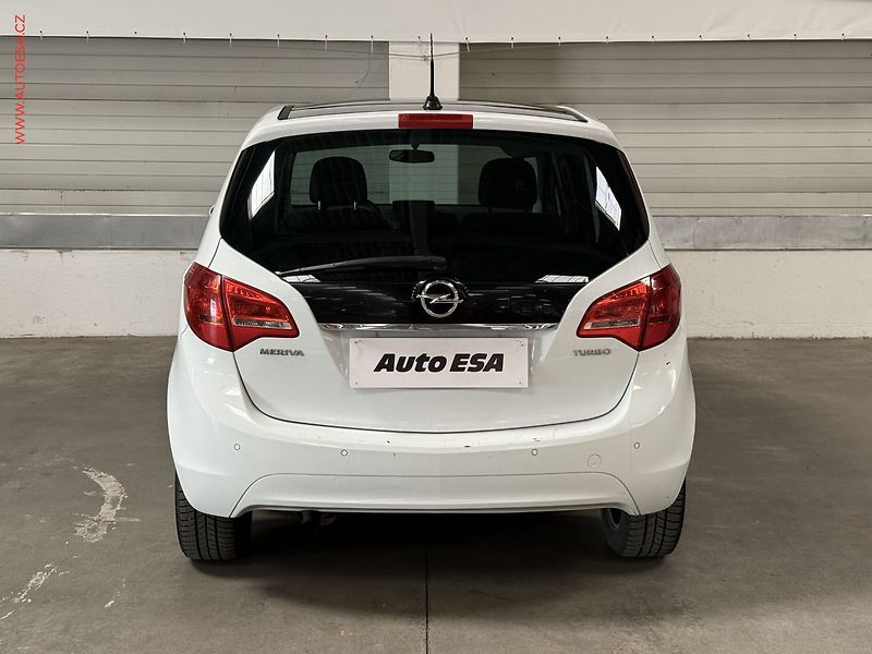Opel Meriva (2013) 1.4i, ČR, AC, panor - fotka 5 z 19