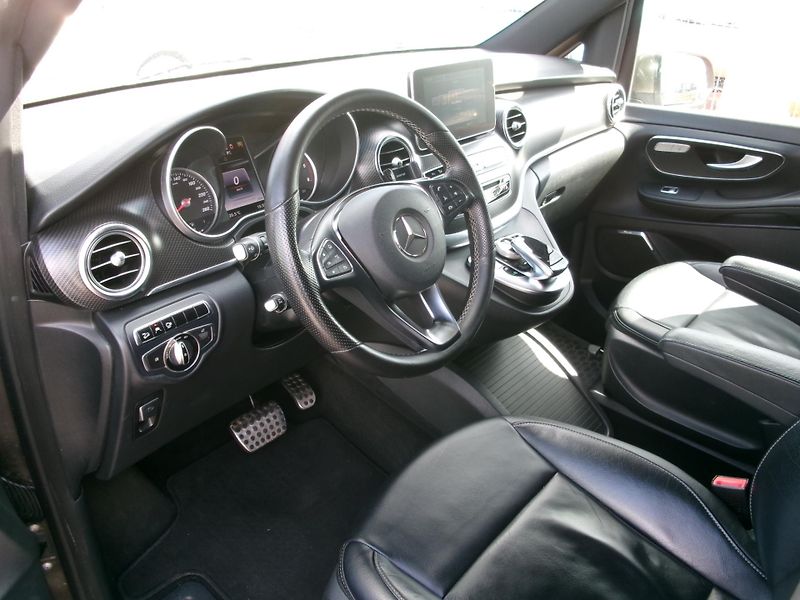 Mercedes-Benz Třídy V (2016) V 250 AVANTGARD AMG Line - fotka 12 z 33
