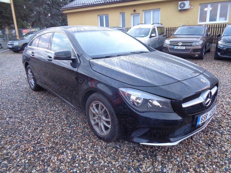 Mercedes-Benz CLA 2,1 - fotka 1 z 13