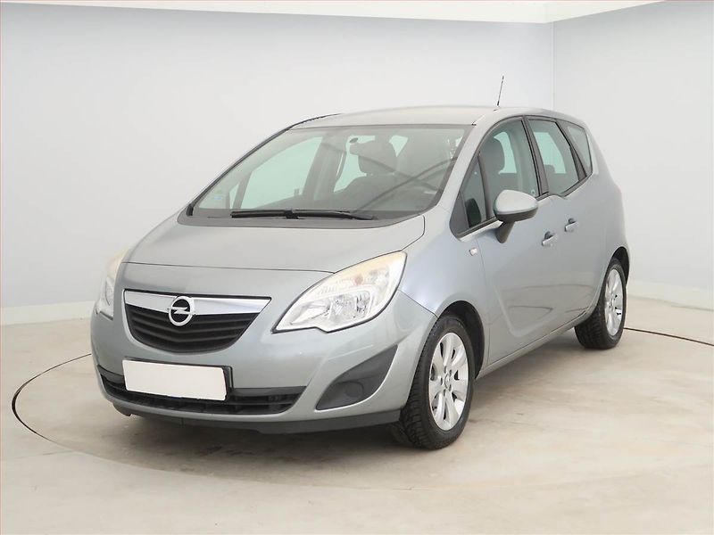 Opel Meriva (2010) 1.4 Turbo, ČR,1.maj - fotka 2 z 15