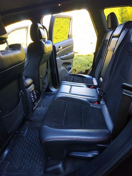 Jeep Grand Cherokee 3.0 V6 Trailhawk 154 200 km  - fotka 13 z 57