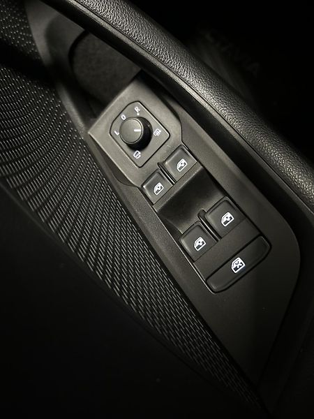 Škoda Octavia (2024) 2.0TDi Ambition LED 85kW - fotka 20 z 26
