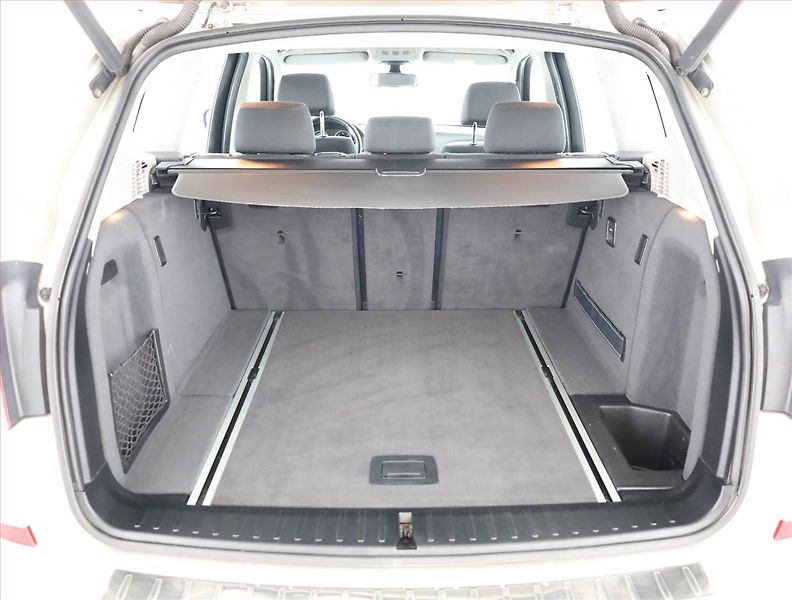 BMW X3 (2012) xDrive35d, 4X4, Automat - fotka 19 z 20