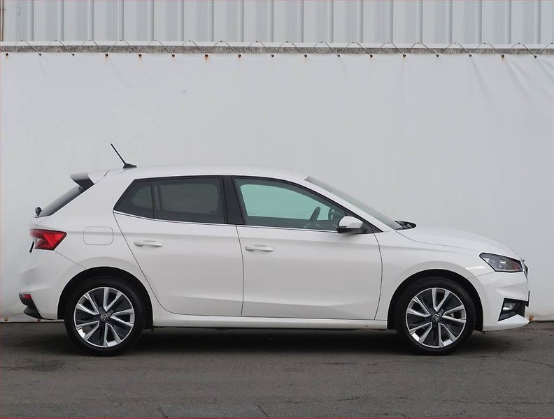 Škoda Fabia (2023) Style 1.0 TSI, ČR,1.maj - fotka 6 z 23