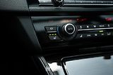 BMW Řada 5 (2013) M550d xDrive 280kW Touring - náhled 41