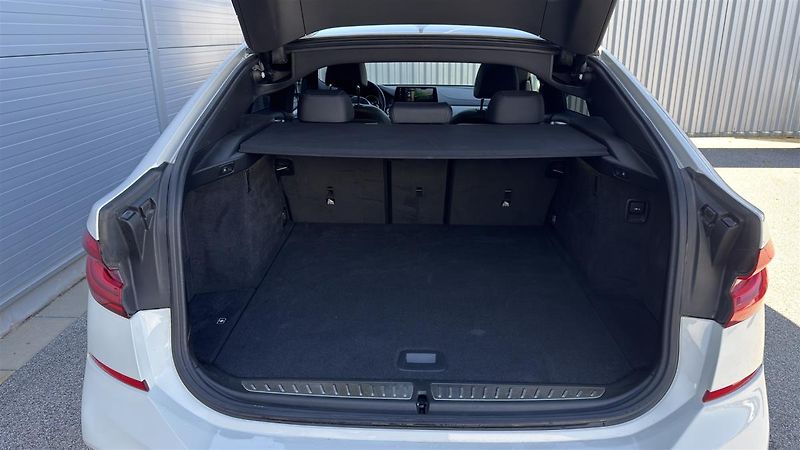 BMW Řada 6 640d xDrive Mpaket DPH - fotka 17 z 21