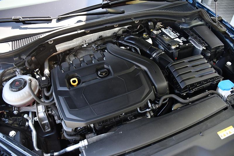 Škoda Superb 1,5TSi STYLE - fotka 55 z 57