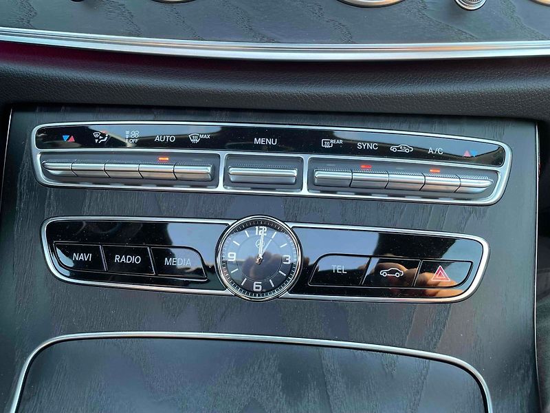 Mercedes-Benz Třídy E - fotka 12 z 12