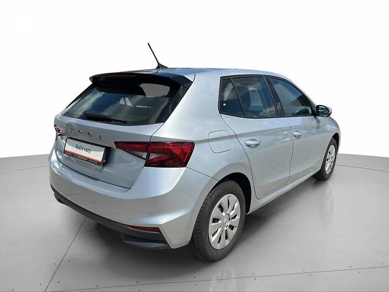 Škoda Fabia Selection 1,0 MPI 59kW MT5/476 - fotka 2 z 26