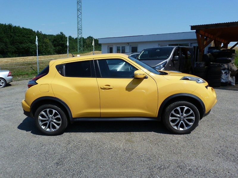Nissan Juke 1.6 Dig-T 140 kw - fotka 4 z 20